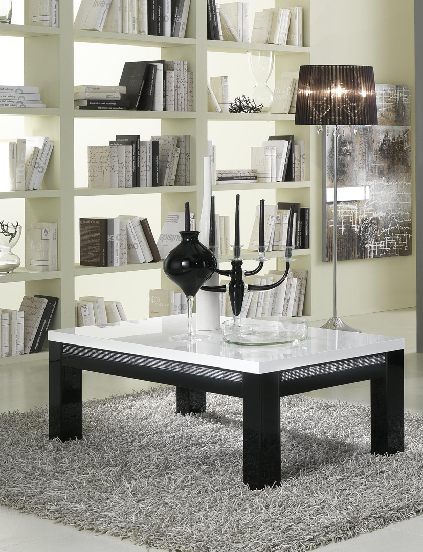 Table basse rectangulaire design laquée blanche et noire Doria