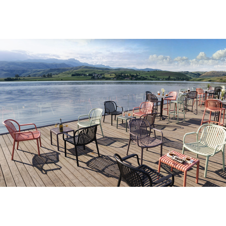 Tabouret de bistrot d'extérieur empilable en polypropylène Sahari