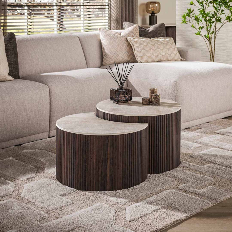 Lot de 2 tables basses modernes en acacia massif brun foncé Ceramic