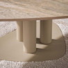Table basse triangulaire métal beige et céramique Celia