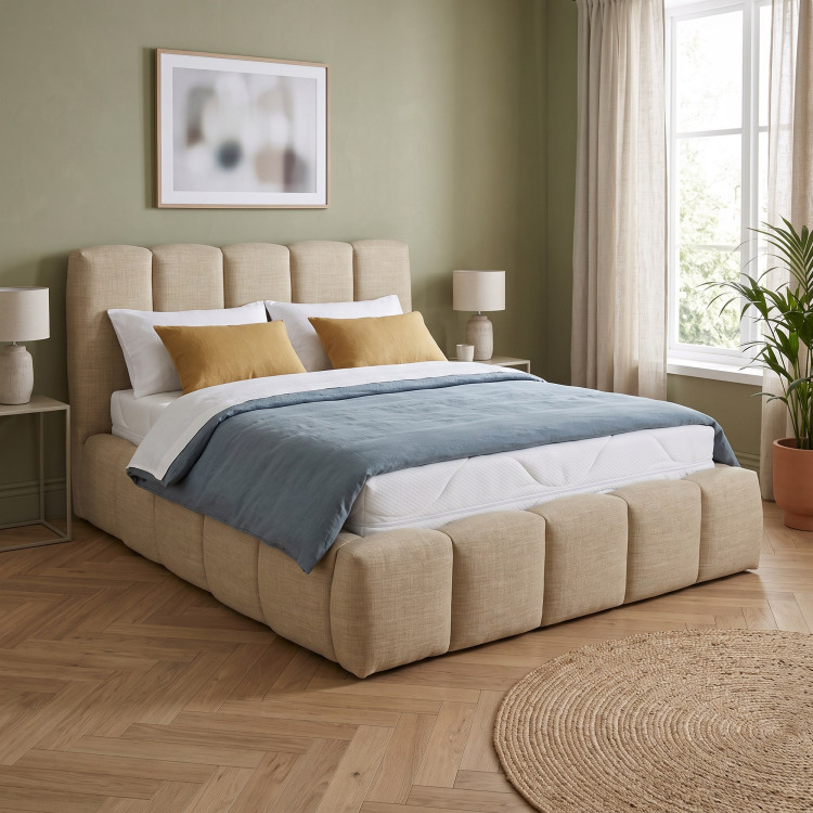 Lit coffre en tissu beige à tête de lit matelassée Cocon