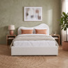 Lit coffre en tissu bouclette blanc à tête de lit ondulée Houlette