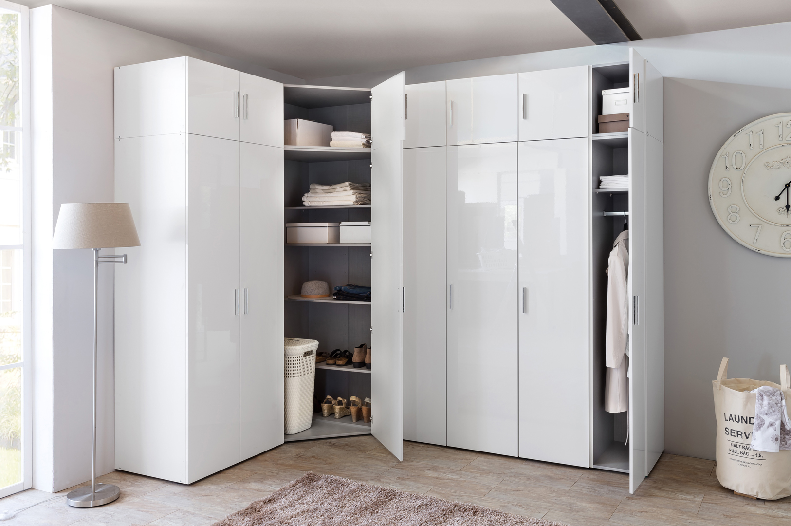 Armoire d'angle adulte design laquée blanche Shella Matelpro