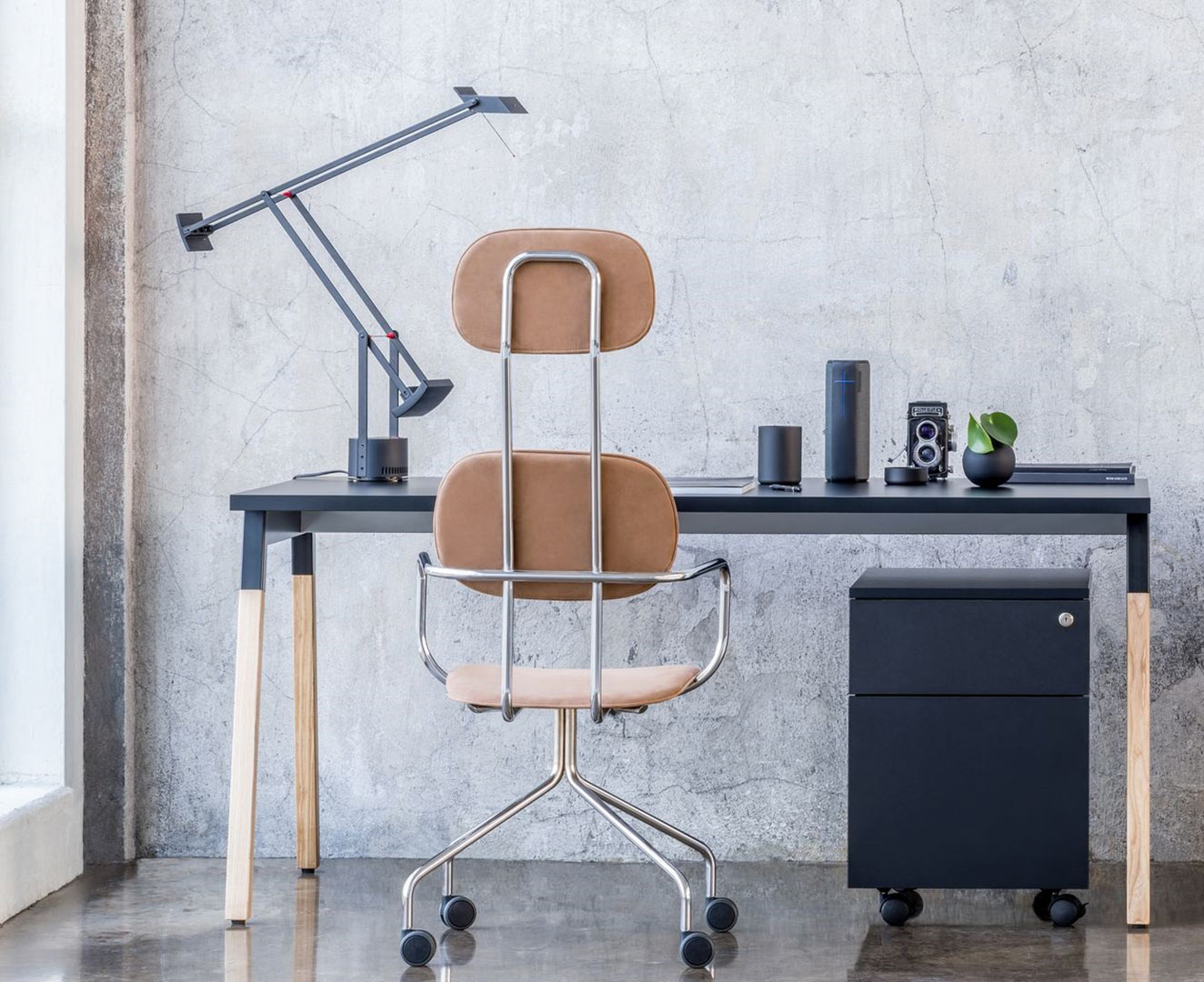 Chaise de bureau scandinave à roulettes blanche - SARA