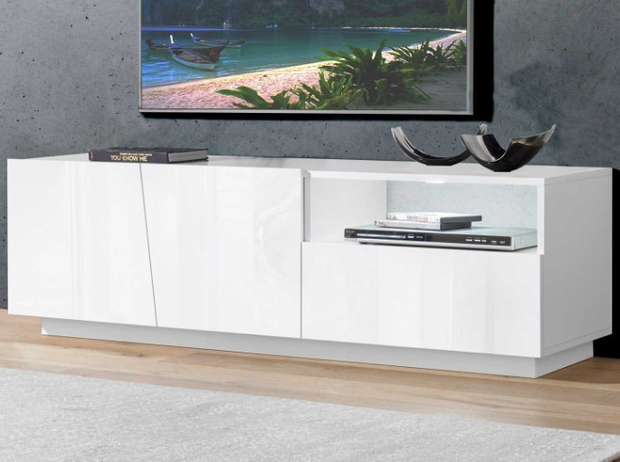 Console basse compacte à portes pleines dans un salon contemporain